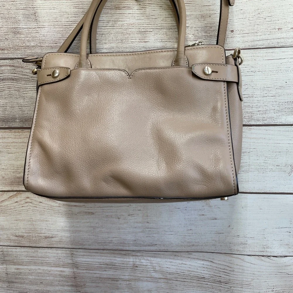 KATE SPADE NEW YORK CLASSIC‎ MEDIUM SATCHEL/CROSSBODY IN TAUPE PEBBLED LEATHER